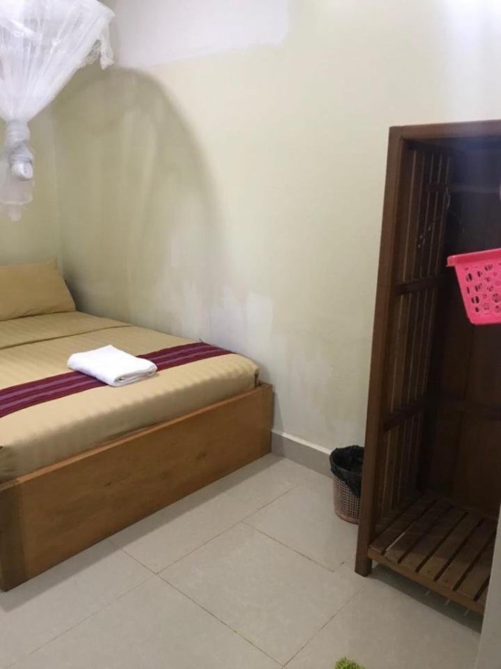 סן מונורום Manel Guesthouse And Restaurant מראה חיצוני תמונה